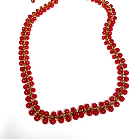 Necklace Red Gold Tone Beaded Hook Clasp Signed  Vintage 18”+2” - Picture 9 of 10